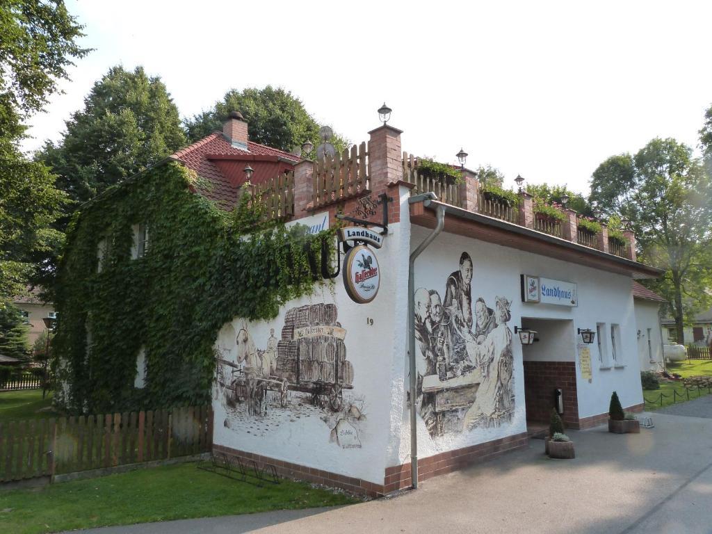 Landhaus Dargelin Ξενοδοχείο Behrenhoff Εξωτερικό φωτογραφία