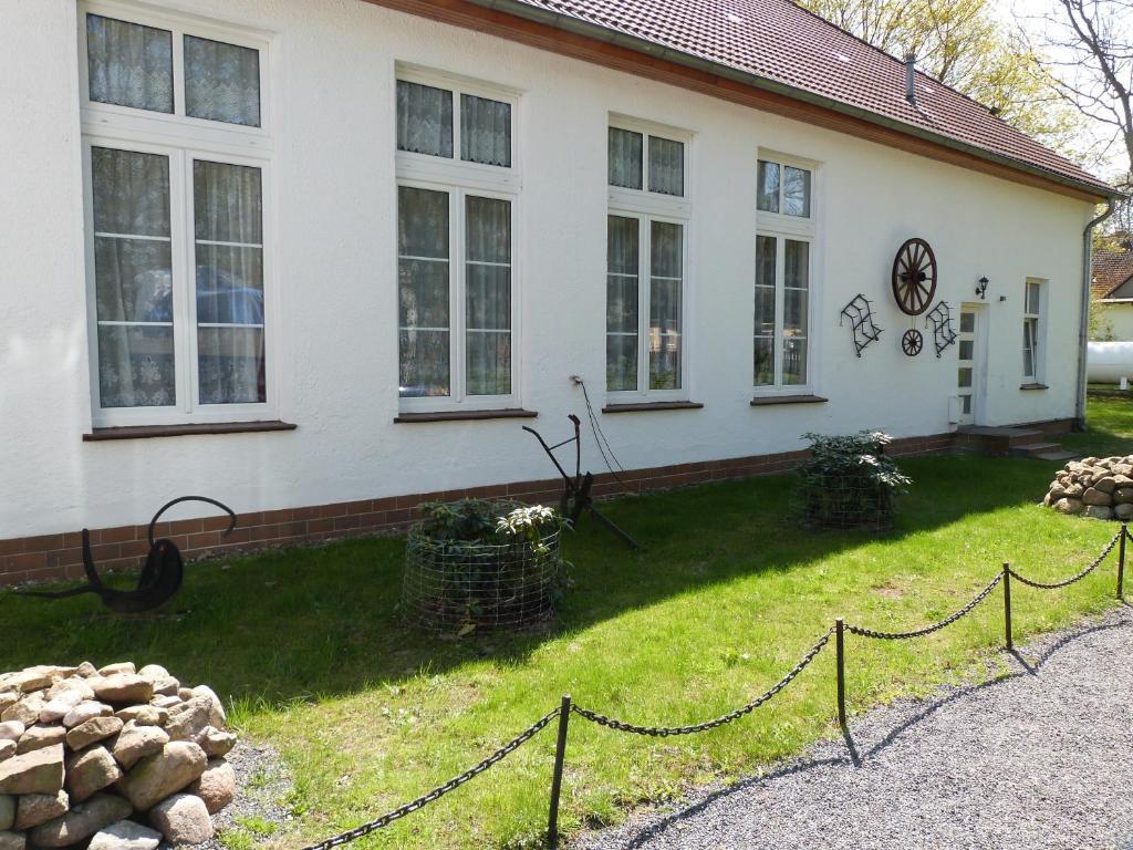 Landhaus Dargelin Ξενοδοχείο Behrenhoff Εξωτερικό φωτογραφία